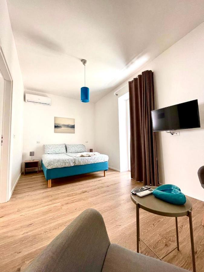 Apartamento Apulia Holidays Mola di Bari Exterior foto